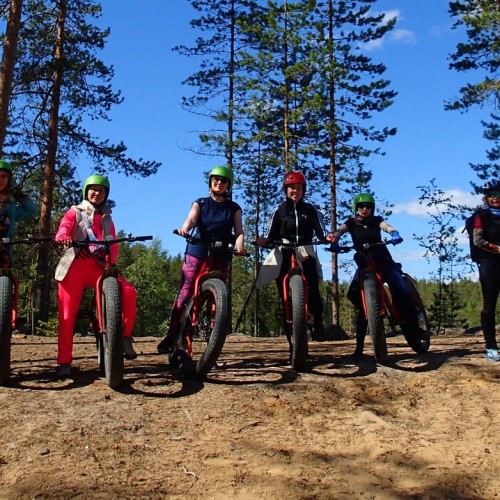 На «железном коне» по Карелии: велопрогулки по природным достопримечательностям