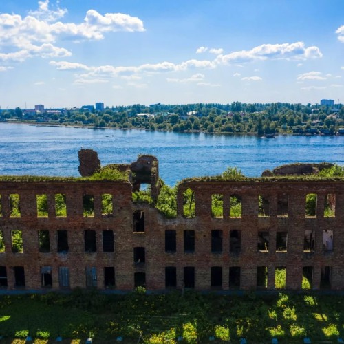 В крепость Орешек на мотоциклах!
