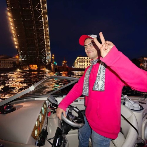 На катере Ferrari — по рекам и каналам Петербурга + разводные мосты