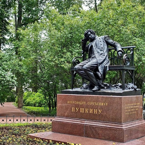 Путешествие в Пушкин — город муз