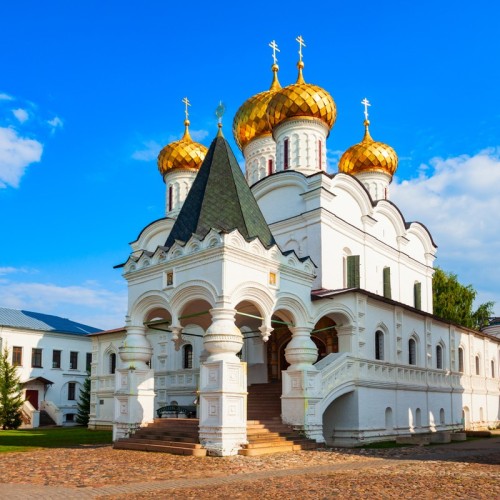 Из Ярославля в Кострому