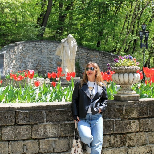 Индивидуальная перезагрузка на водах Кавказа: термы, сауны и прогулки по курортам