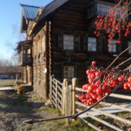 Вепсская земля: каменные карьеры, храм и этномузей