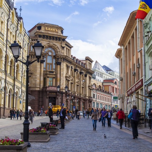 Кузнецкий Мост — святилище роскоши, моды и финансов