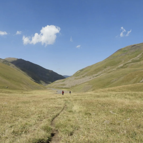 Обогнать солнце и подняться на вершину Пабаку: восхождение с фотосъёмкой