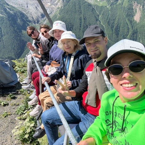 Знакомство с Карачаево-Черкесией: по Домбаю и Архызу на джипе в мини-группе