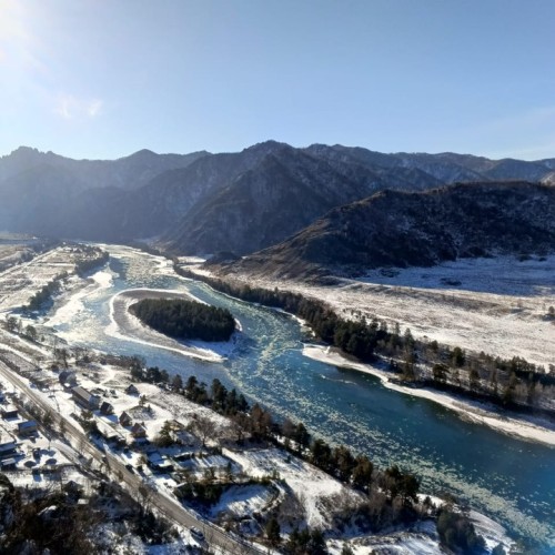 Индивидуальное путешествие по Алтаю: исследуем край на джипе