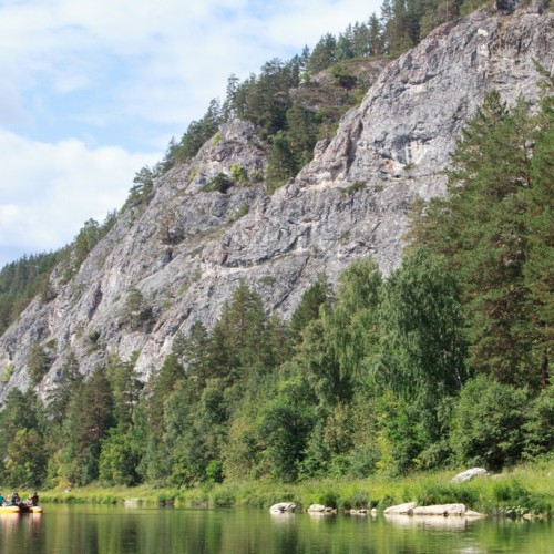 Лёгкий сплав на катамаранах по реке Немде с прогулками и проживанием в палатках
