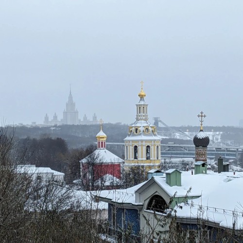 Сюжеты Нескучного сада: от Андреевского монастыря до Президиума РАН