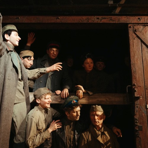 Пропавшие в кинохронике: экскурсия по иммерсивной инсталляции «Ленфильма»