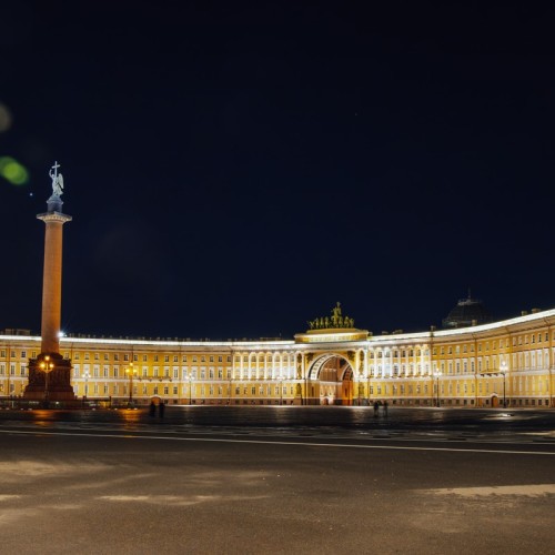 Чарующее сияние ночного Петербурга