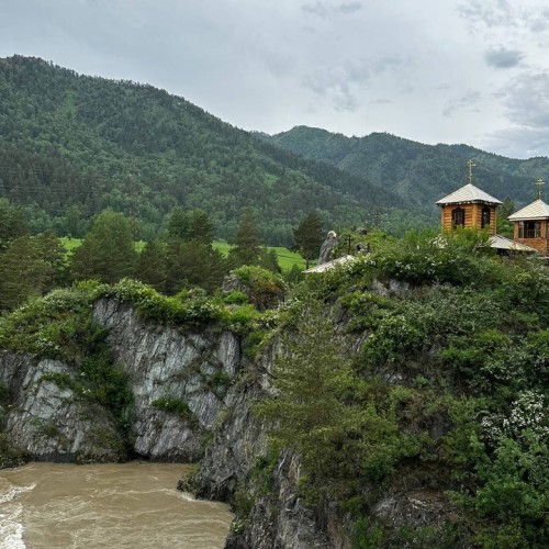 По цветущему Алтаю с выездом из Новосибирска и Горно-Алтайска: топовые места