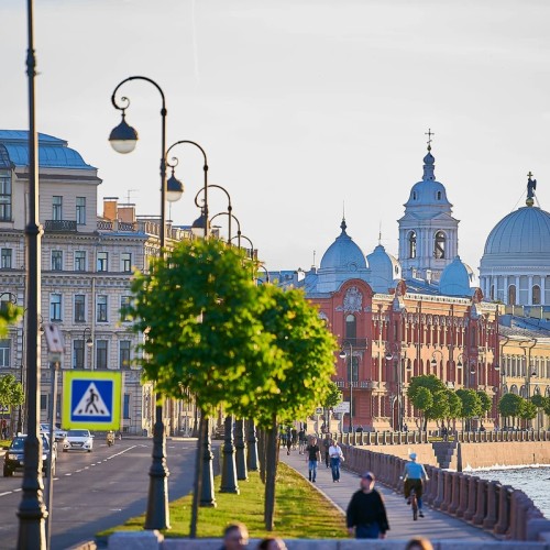 Герои и злодеи. По местам группы «Король и Шут»