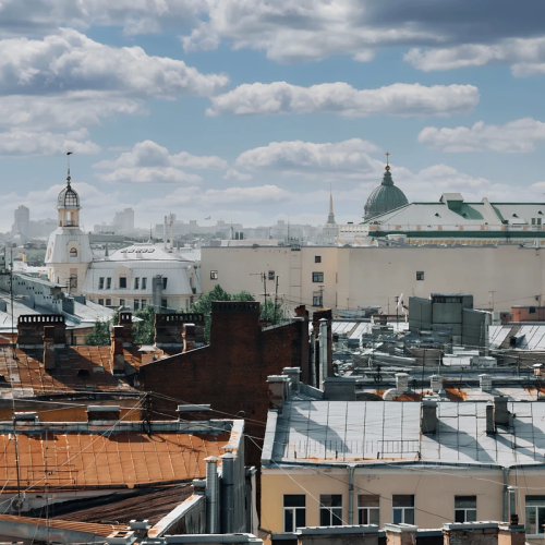 Питер с крыши, колоритные парадные и секретные дворы-колодцы