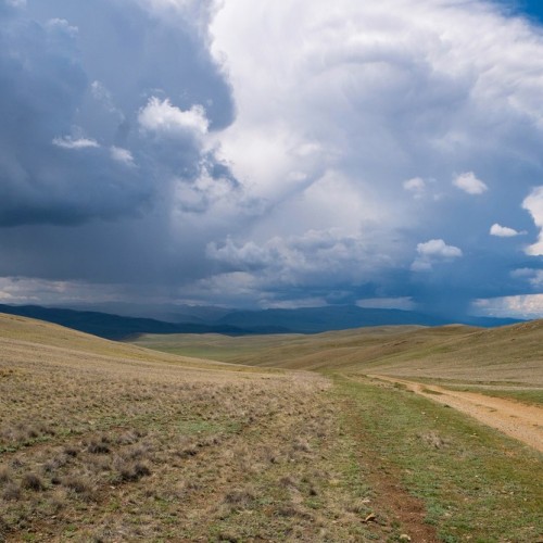 Наедине с Алтаем: высокогорные озёра, живописные долины и неземной ландшафт (всё включено)