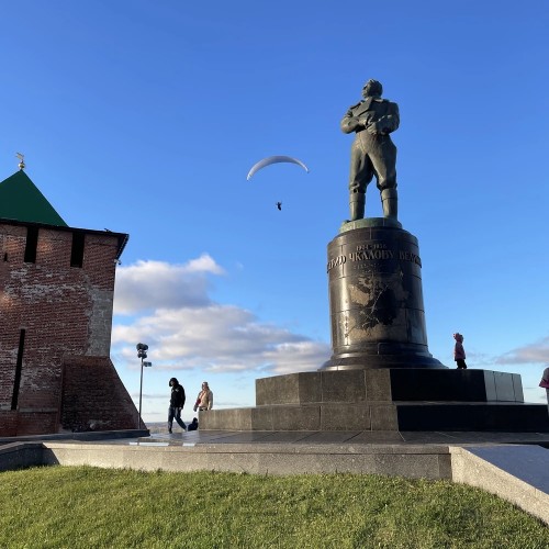 По Нижнему Новгороду — на авто