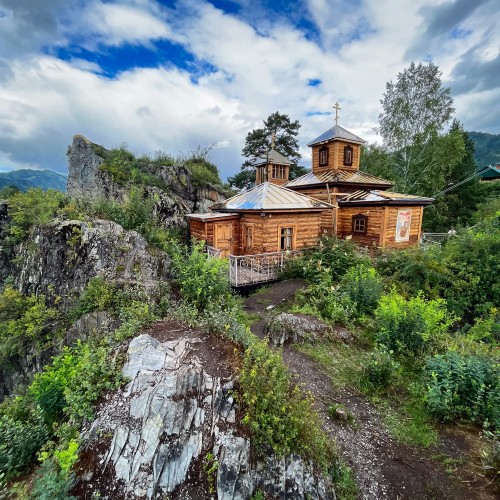 Экскурсия, фотосессия и съёмка рилс в топовых локациях Чемальского района