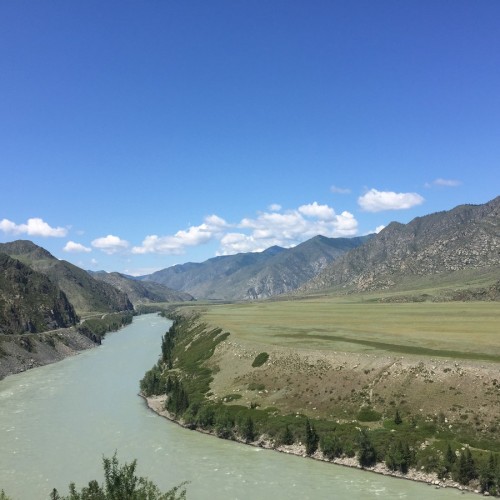 Трансфер «Аэропорт-отель» в Горно-Алтайске