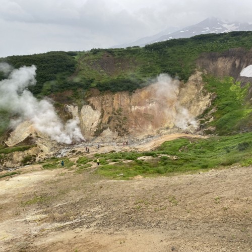 Камчатка в мини-группе: перевалы, бухты, сопки и купание в природных источниках