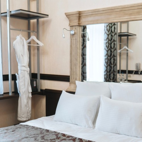 Кедровый аромат и лёгкость бытия: лучшие бани, спа-отель и винный вечер