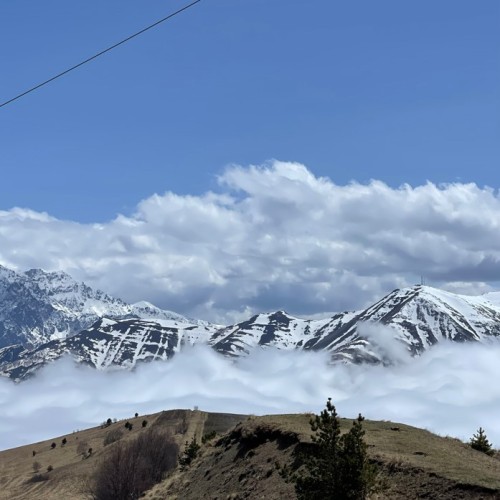 Автотрип по Северной Осетии: ущелья, башни, арт-объекты