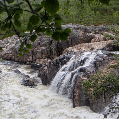 Горы и водопады Севера: тур на Кольский полуостров в мини-группе