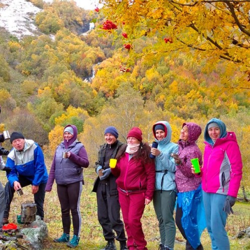Домбай и Архыз: треккинг налегке с проживанием в гостинице