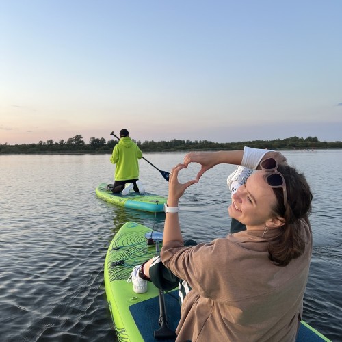 Закат на сапбордах на Лахтинском Разливе в Петербурге
