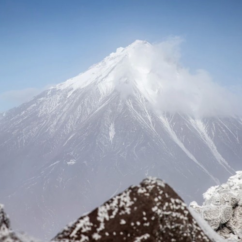 Большой поход с рюкзаками и палатками по Камчатке: вулканы, Тихий океан, термы и альпийские луга