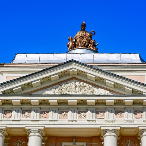 Его величество Васильевский остров