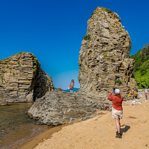 Почувствуй край земли: магия дальних островов Кунашир и Шикотан в мини-группе