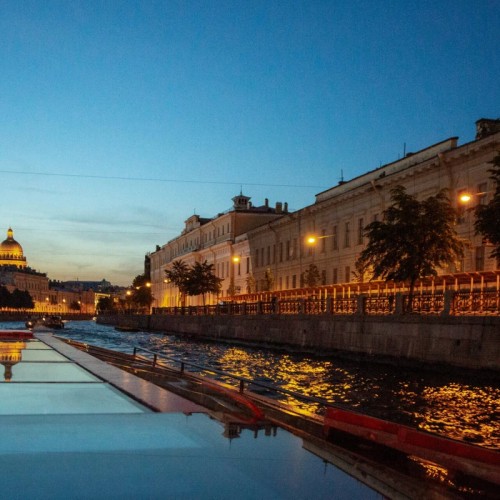По Петербургу на теплоходе: реки, каналы и развод мостов