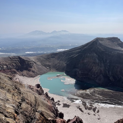 Калейдоскоп впечатлений на Камчатке: треккинги, вулканы и горячие источники