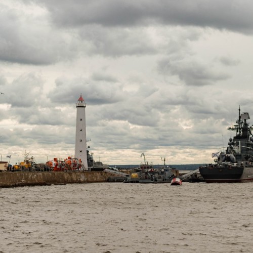 Петербург в любимое время Александра Дюма: дворцы Романовых, Петергоф, Кронштадт (из Москвы)