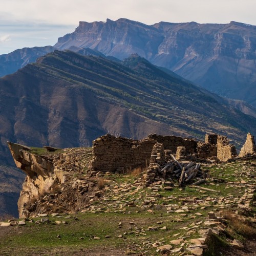 По знаковым локациям Дагестана и Чечни на джипе в мини-группе