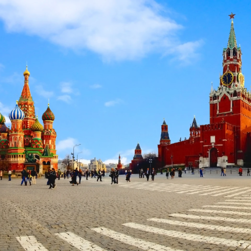 По центру Москвы — пешком и на автобусе