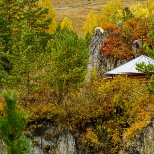 Алтайские чудеса: водопады, горы, озёра и марсианские пейзажи в мини-группе