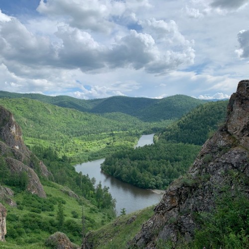 Природные чудеса Хакасии: урочище Сундуки, Ивановские озёра, Каменный лес и Долина царей