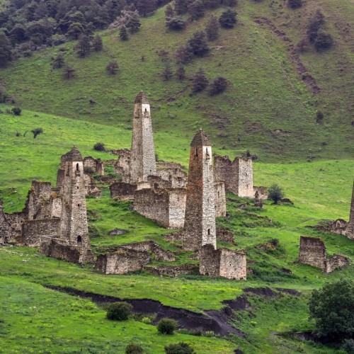 Гостеприимный Кавказ: главные места Осетии, Ингушетии и Кабардино-Балкарии