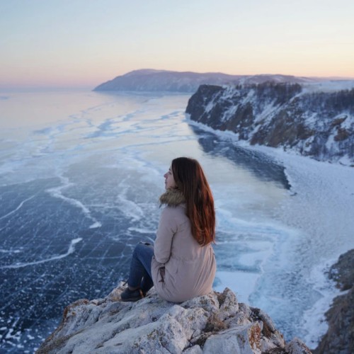На выходные в Листвянку. Перезагрузка на берегу озера