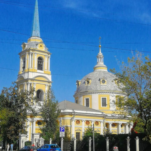 Гороховое поле: архитектурная жемчужина Москвы