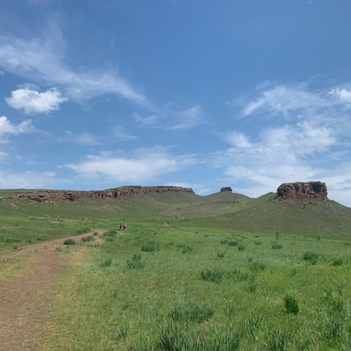 Природные чудеса Хакасии: урочище Сундуки, Ивановские озёра, Каменный лес и Долина царей