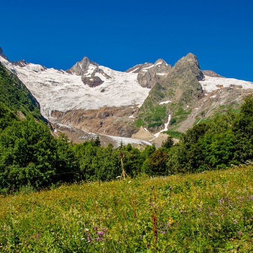 Домбай и Архыз: треккинг налегке с проживанием в гостинице