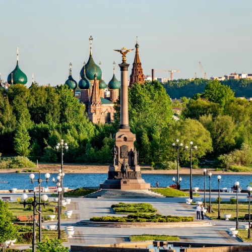 Путешествие по Золотому кольцу с ярмарочными гуляниями и мастер-классом от Бабы-яги