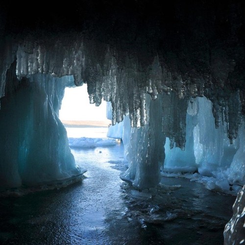 Вперёд, на лёд, Байкал зовёт! Достопримечательности Ольхона и банька после морозных прогулок