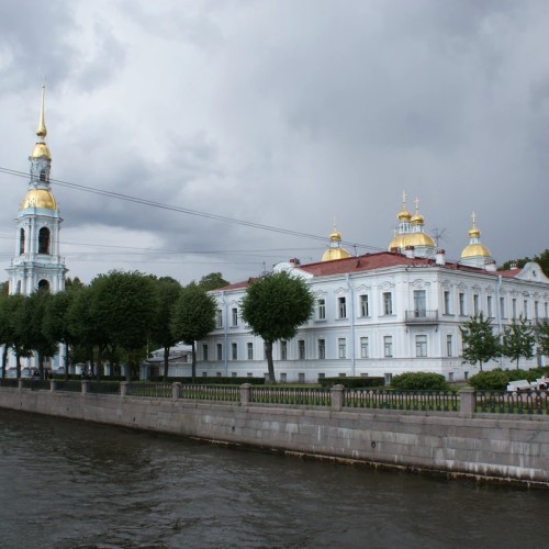 Мистический Петербург и аптека Пеля — групповая экскурсия на автобусе