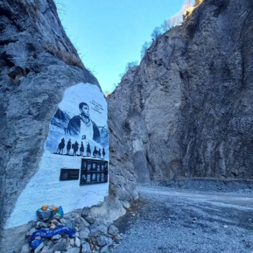 Осетинские выходные: уютный Владикавказ и впечатляющие ущелья