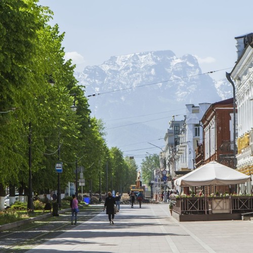 Неделя в окружении гор: башни Ингушетии, тёплая атмосфера Грузии и уют Владикавказа