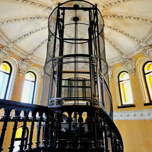 Увидеть не-Невский