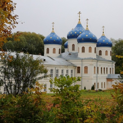 Великий Новгород и Старая Русса: тур в прошлое России с увлекательными экскурсиями